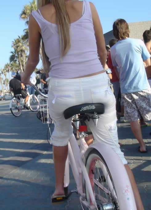 Girls and bikes - 7 sur 21