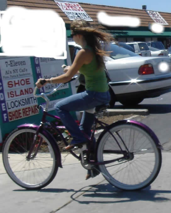 Girls and bikes - 5 sur 21