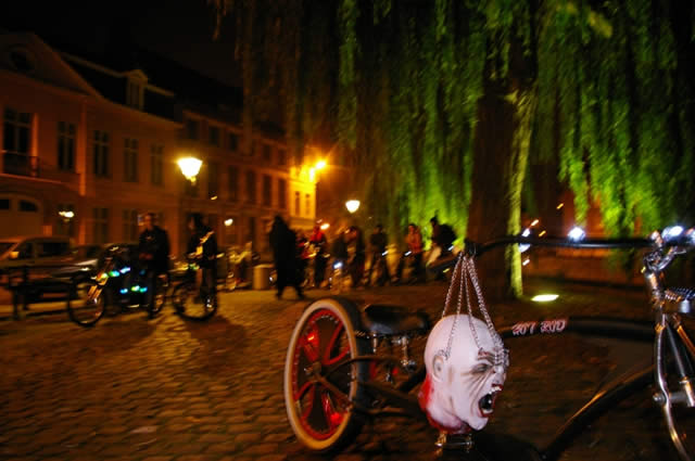 Bloody night cruise - gand - 31 octobre 2008   - 26 sur 82