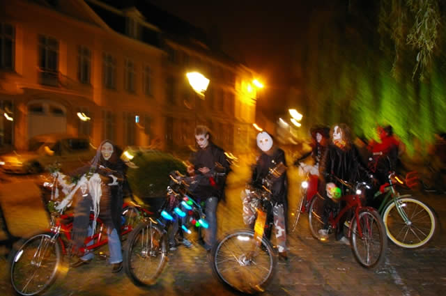 Bloody night cruise - gand - 31 octobre 2008   - 23 sur 82