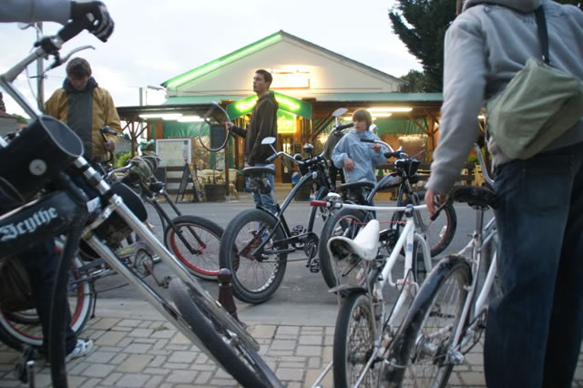 TOULOUSE > AGDE 240 km - 13 mai 2010 - 82 sur 260
