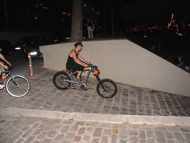 Night cruiser - Paris - 24 juin 2005 - 54 sur 60