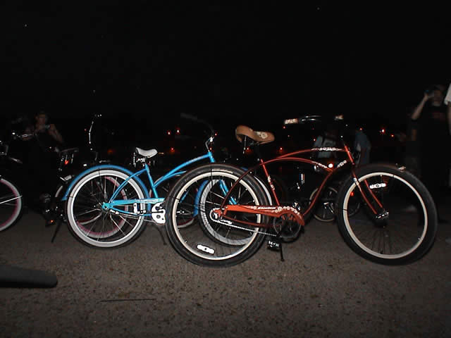 Night cruiser - Paris - 24 juin 2005 - 53 sur 60