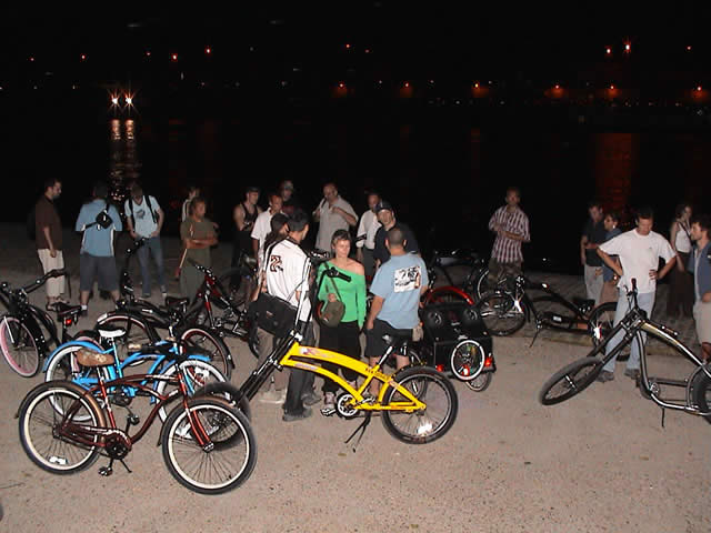 Night cruiser - Paris - 24 juin 2005 - 48 sur 60