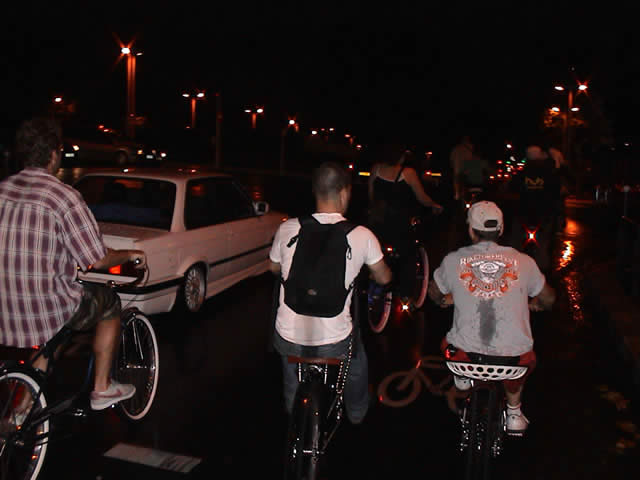 Night cruiser - Paris - 24 juin 2005 - 35 sur 60