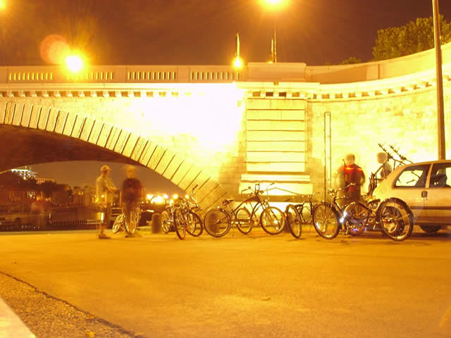 Night cruiser - Paris - 2 septembre 2005 - 79 sur 79