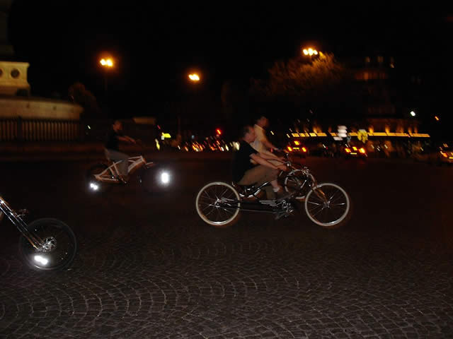 Night cruiser - Paris - 2 septembre 2005 - 42 sur 79