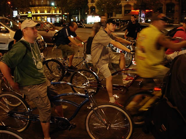 Night cruiser - Paris - 2 septembre 2005 - 40 sur 79