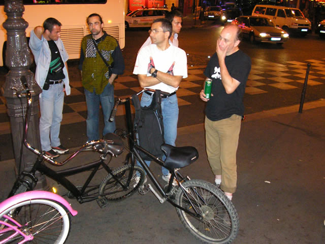 Night cruiser - Paris - 2 septembre 2005 - 11 sur 79