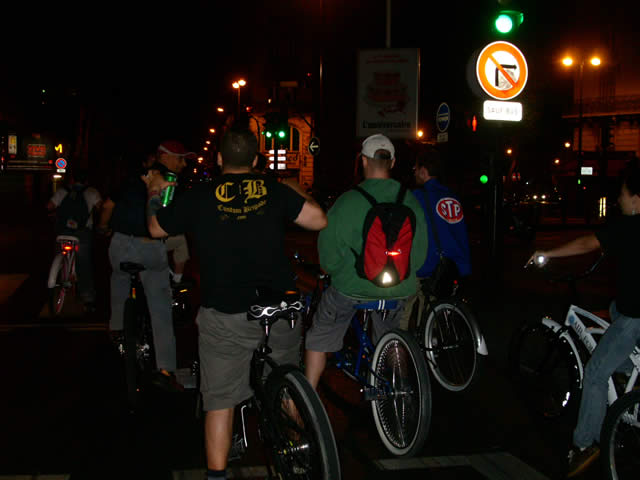 Night cruiser - Paris - 2 septembre 2005 - 23 sur 79