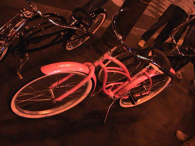 Night cruiser - Paris - 2 septembre 2005 - 1 sur 79