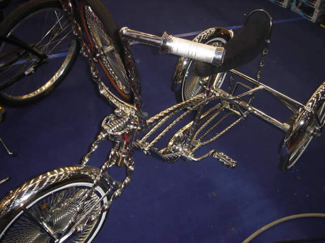 Malines - Concours international de lowrider bikes 2005 organisé par Doggriderz - 44 sur 56