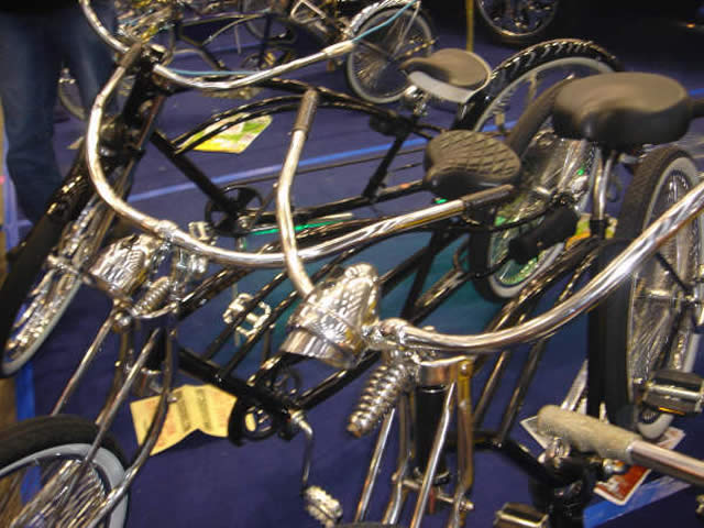 Malines - Concours international de lowrider bikes 2005 organisé par Doggriderz - 29 sur 56