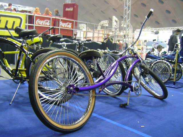Malines - Concours international de lowrider bikes 2005 organisé par Doggriderz - 11 sur 56