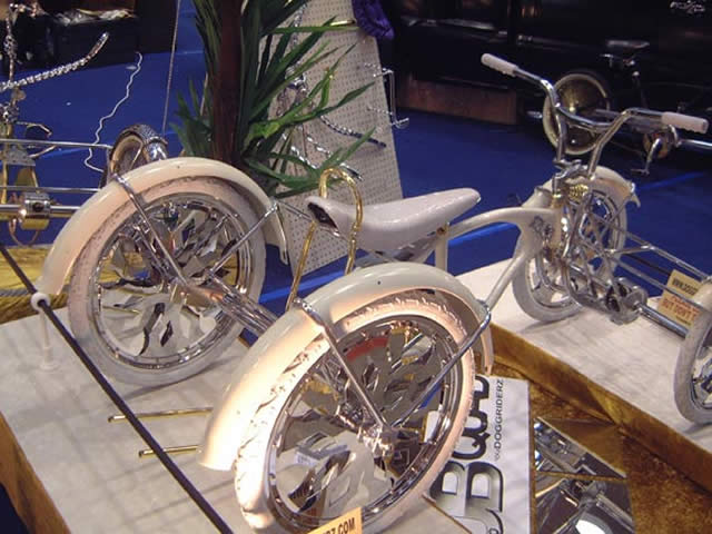 Malines - Concours international de lowrider bikes 2005 organisé par Doggriderz - 3 sur 56