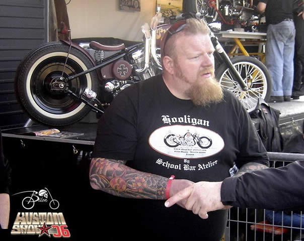 Kustom Show - Paris- 23 avril 2006 - 32 sur 171