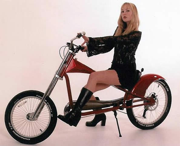 Girls and Bikes V02 - 1 sur 15