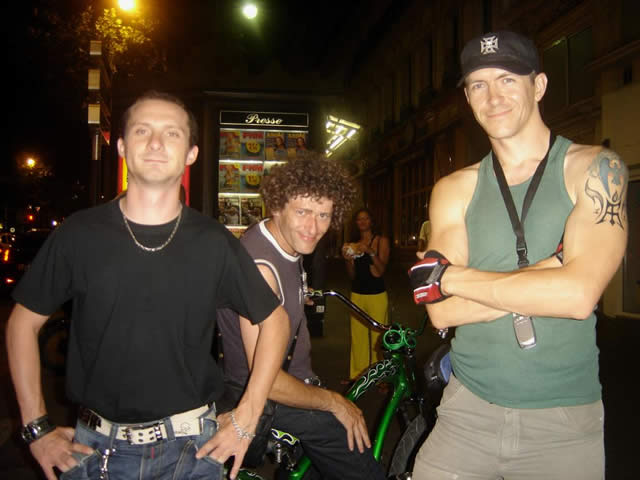 plusieurs rides improvisés - Paris - été 2006 - 53 sur 56