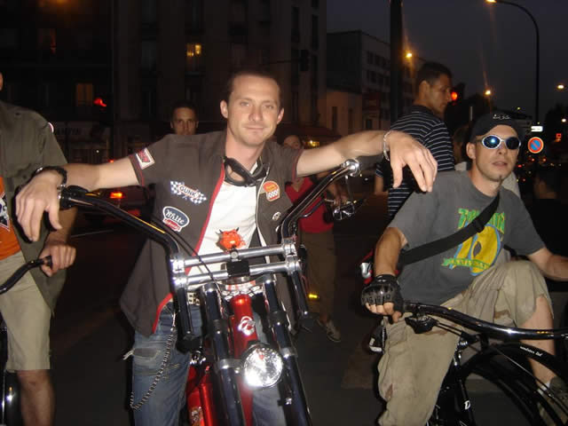 plusieurs rides improvisés - Paris - été 2006 - 52 sur 56