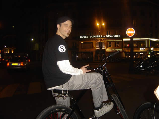 plusieurs rides improvisés - Paris - été 2006 - 45 sur 56