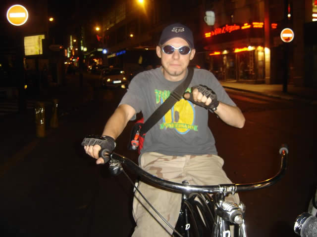 plusieurs rides improvisés - Paris - été 2006 - 44 sur 56