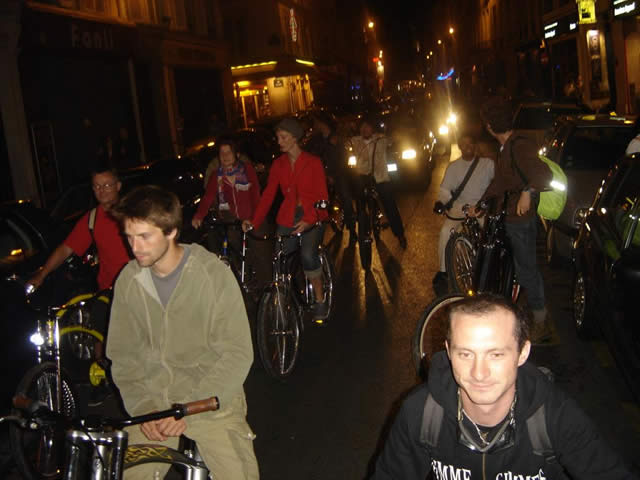 plusieurs rides improvisés - Paris - été 2006 - 31 sur 56