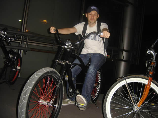 plusieurs rides improvisés - Paris - été 2006 - 23 sur 56