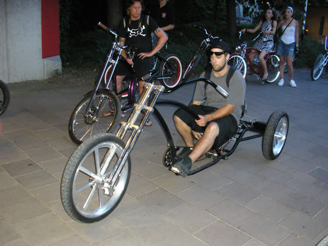 Autres photos - FBI The Choppernation - 29 juillet 2006 - 42 sur 196