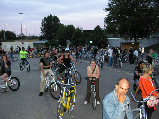 Autres photos - FBI The Choppernation - 29 juillet 2006 - 32 sur 196