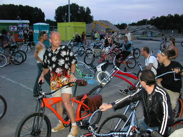 Autres photos - FBI The Choppernation - 29 juillet 2006 - 31 sur 196