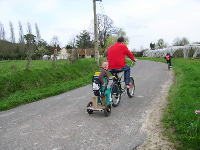 Petit cruising champêtre dans la Sarthe - avril 2007 - 11 sur 24
